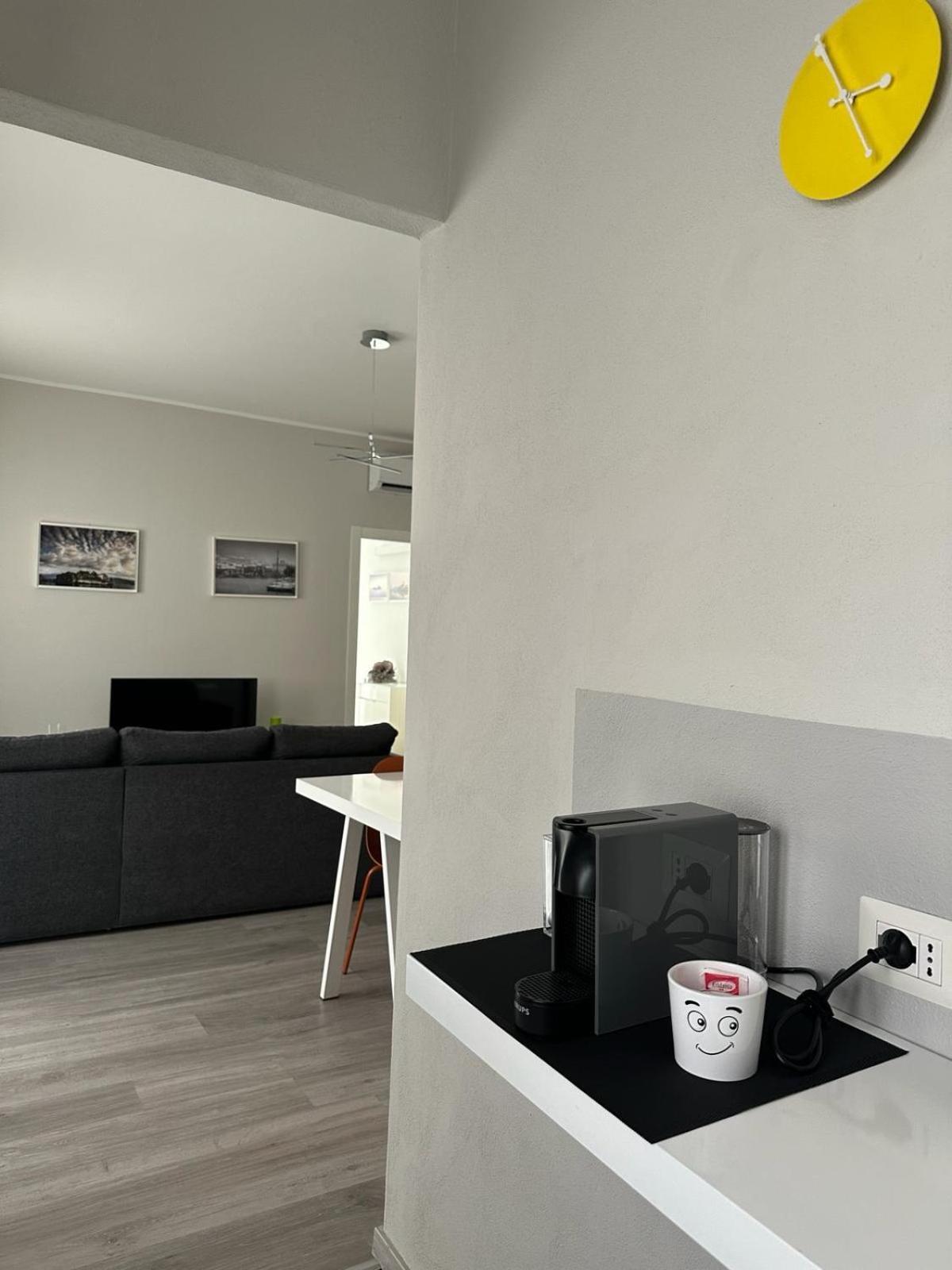 オメーニャCasa Sophiaアパートメント エクステリア 写真